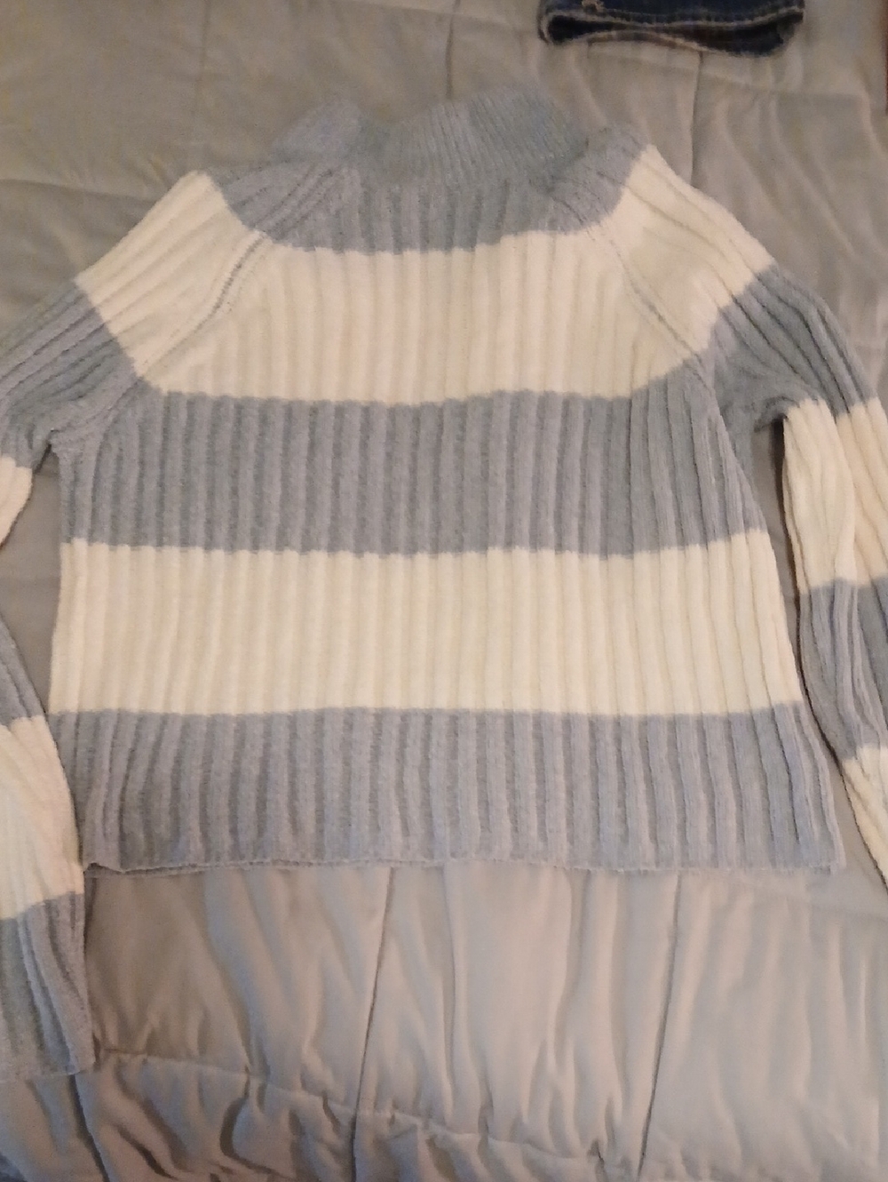 Hippie Rose Ribbed Turtleneck Sweater - Light Blue & White